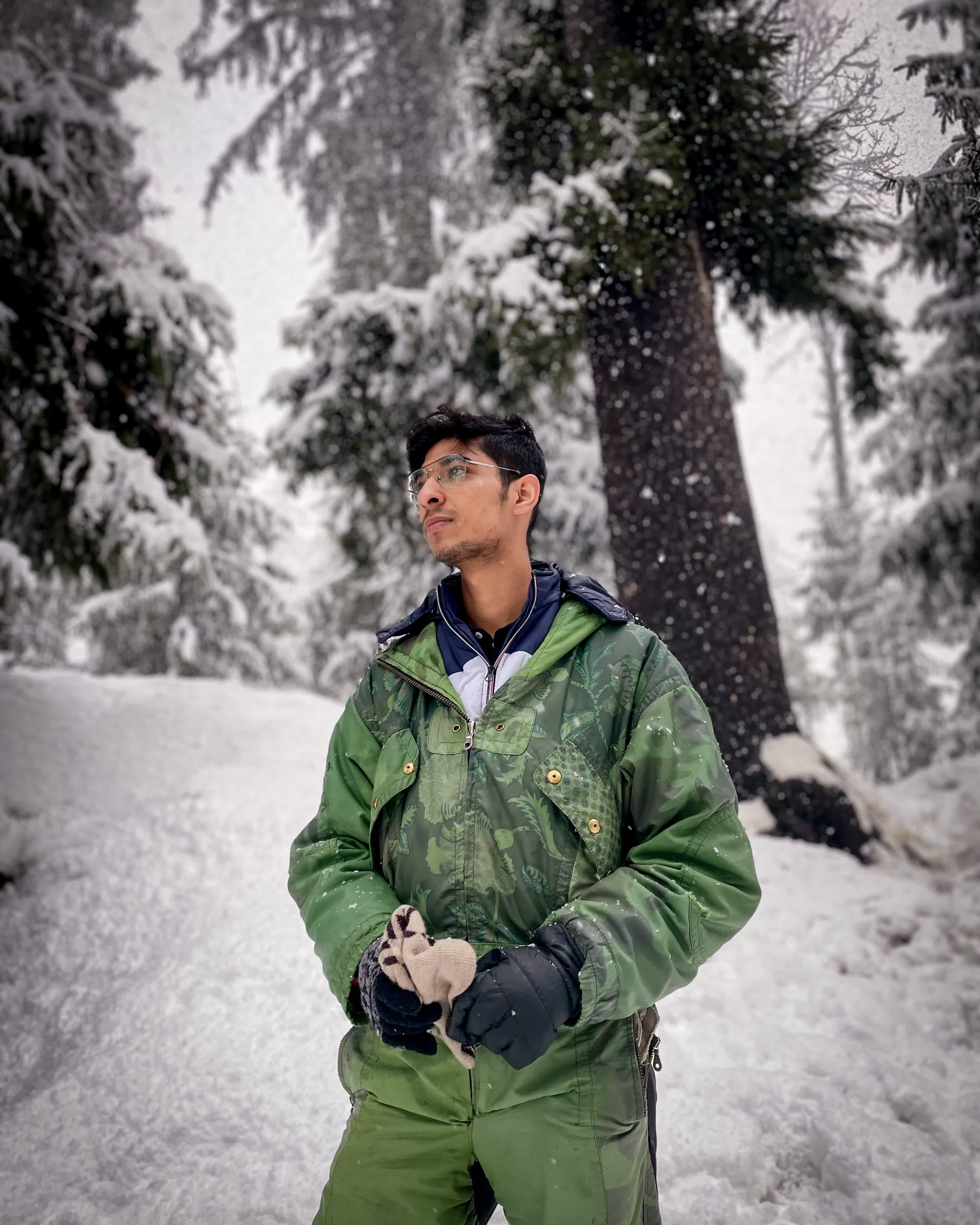 Oishik Biswas (28)